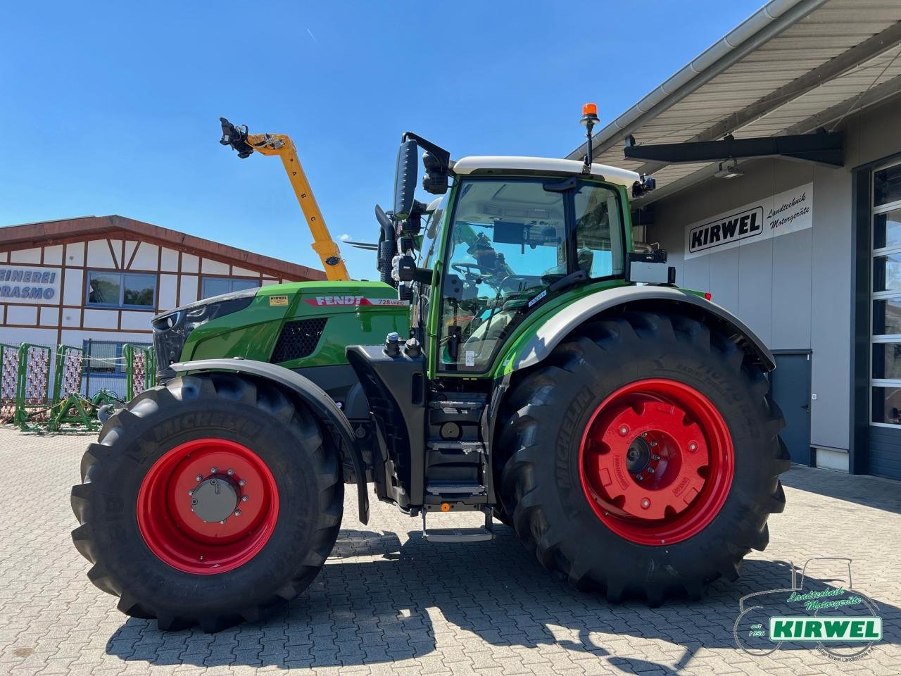 Traktor van het type Fendt 728 Vario Gen7, Gebrauchtmaschine in Blankenheim (Foto 3)