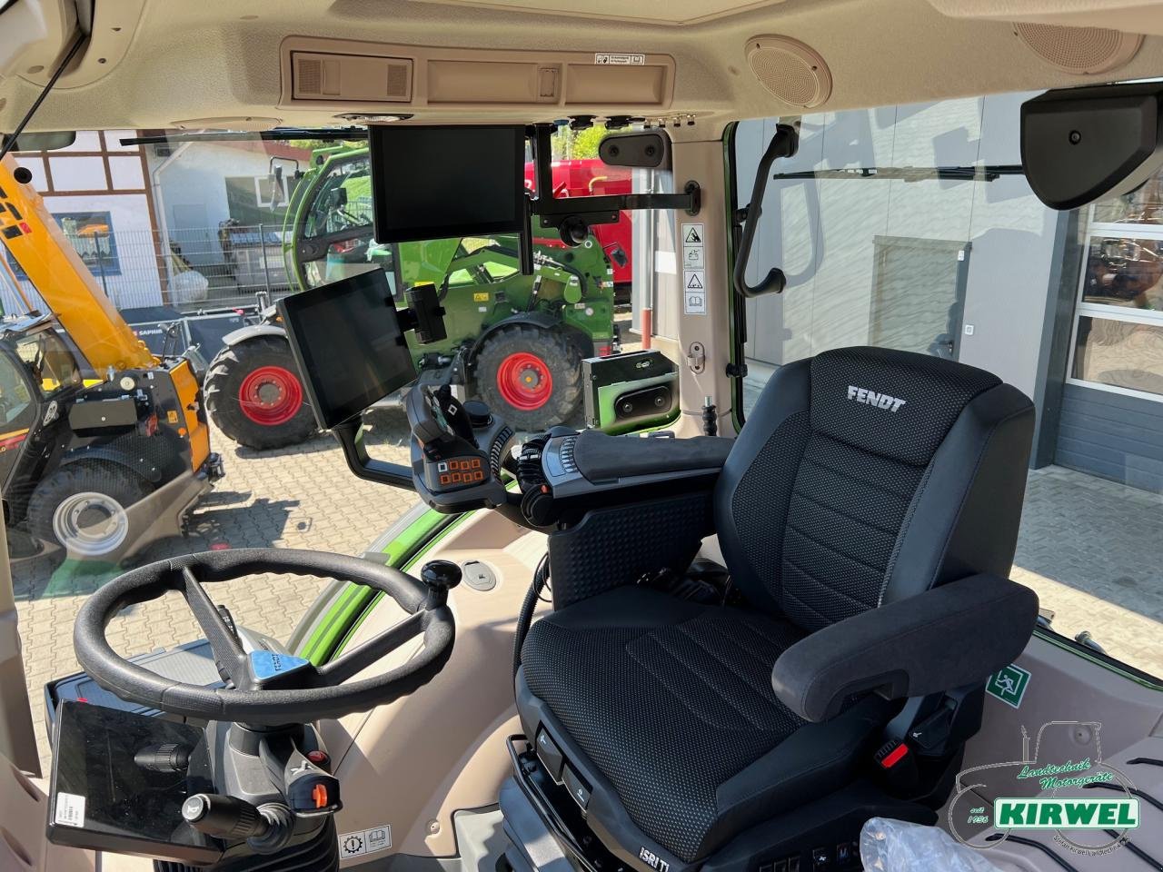 Traktor van het type Fendt 728 Vario Gen7, Gebrauchtmaschine in Blankenheim (Foto 9)