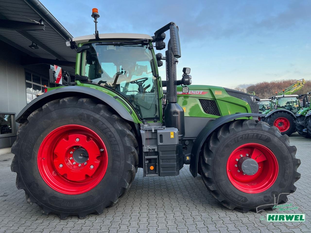 Traktor des Typs Fendt 728 Vario Gen7, Gebrauchtmaschine in Blankenheim (Bild 3)