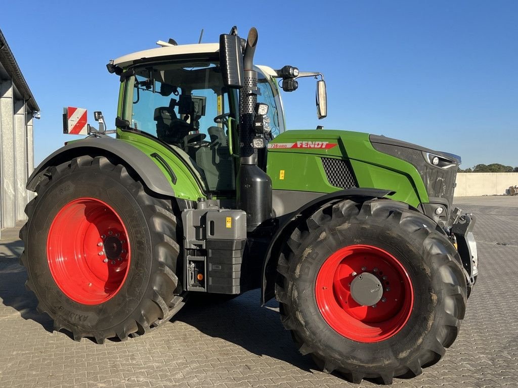 Traktor of the type Fendt 728 Vario Gen7, Gebrauchtmaschine in Hapert (Picture 5)