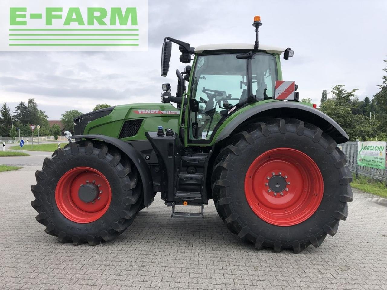 Traktor typu Fendt 728 vario profi+ (gen 7), Gebrauchtmaschine w NEUKIRCHEN V. WALD (Zdjęcie 2)