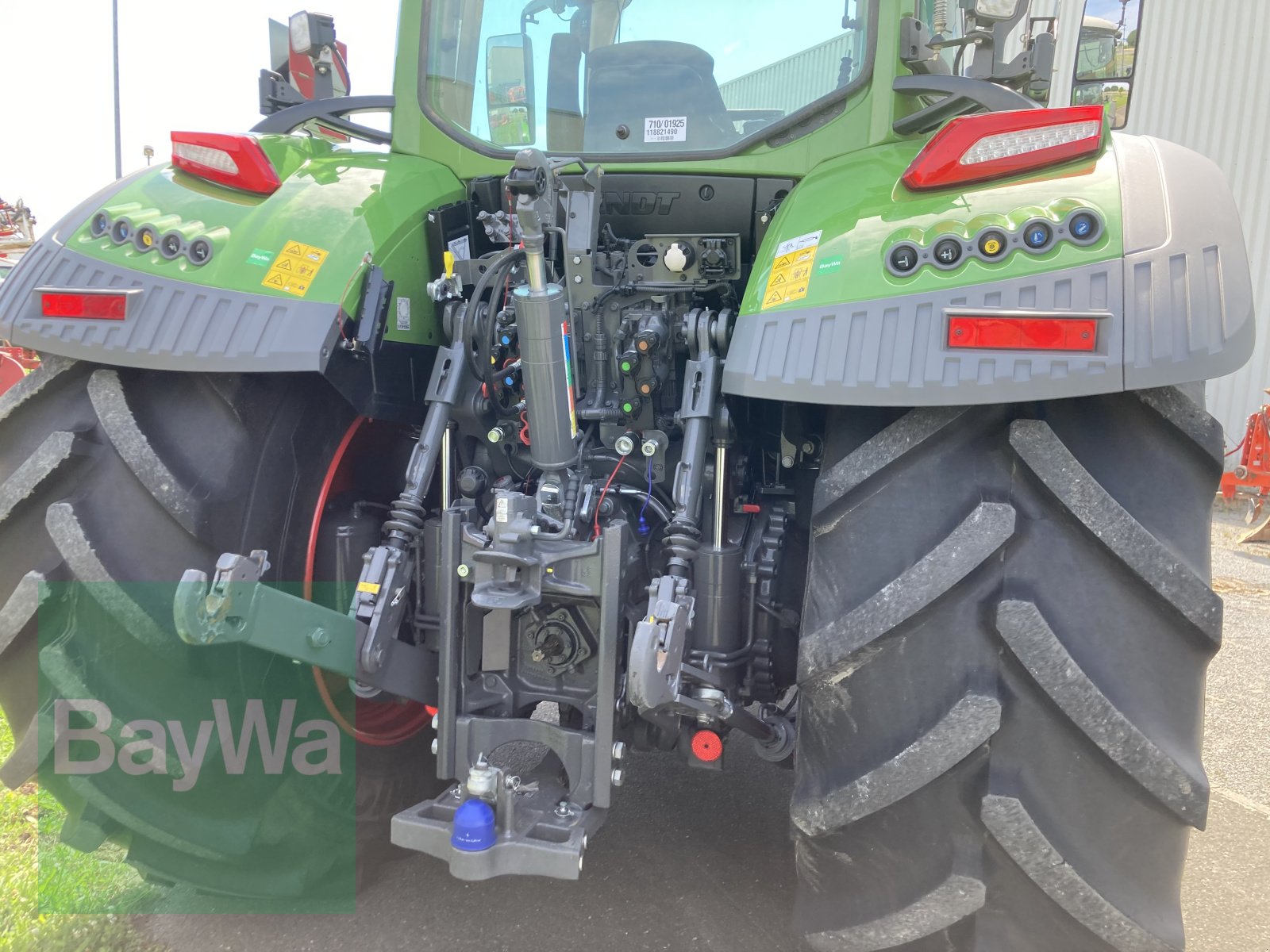 Traktor of the type Fendt 728 Vario Profi Plus Gen7 RTK, Gebrauchtmaschine in Giebelstadt (Picture 7)