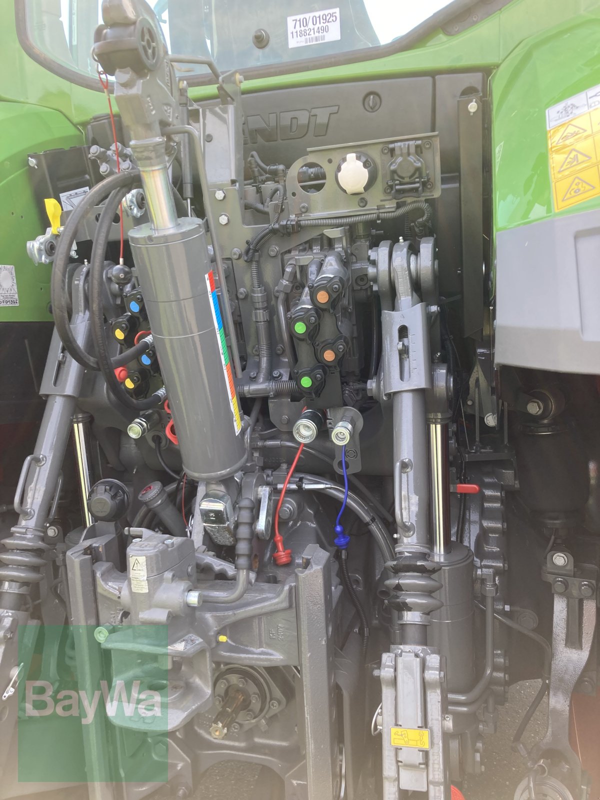 Traktor typu Fendt 728 Vario Profi Plus Gen7 RTK, Gebrauchtmaschine v Giebelstadt (Obrázok 9)