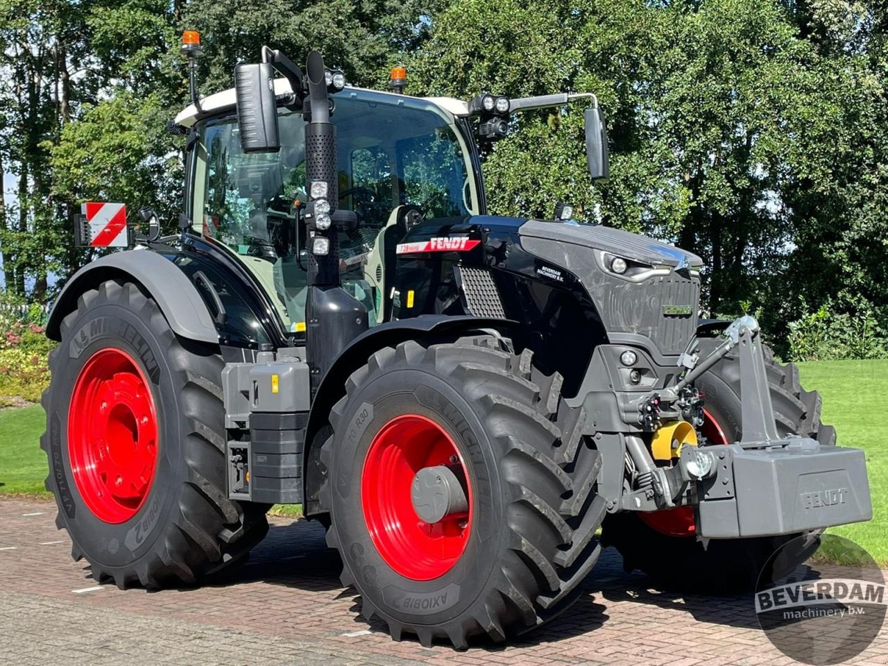 Traktor des Typs Fendt 728 Vario Profi Plus, Neumaschine in Vriezenveen (Bild 2)