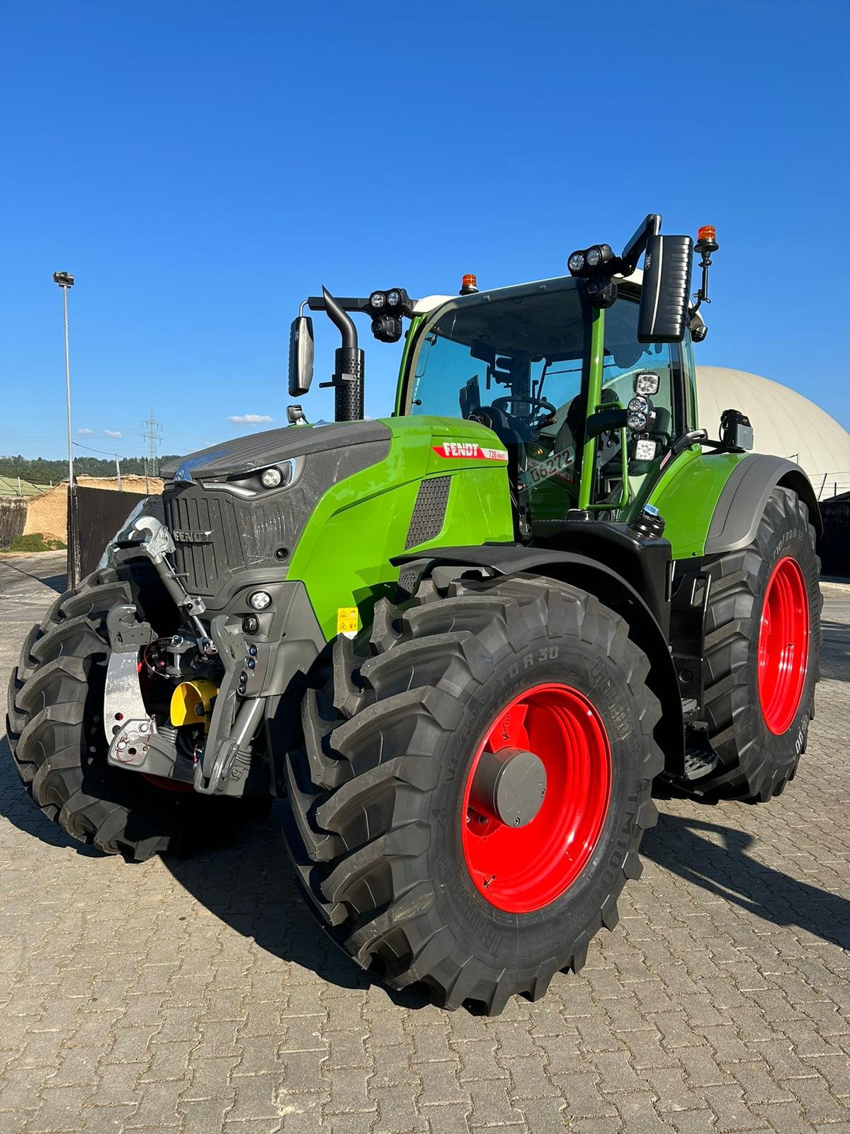 Traktor Türe ait Fendt 728 Vario ProfiPlus, Gebrauchtmaschine içinde Donaueschingen (resim 1)