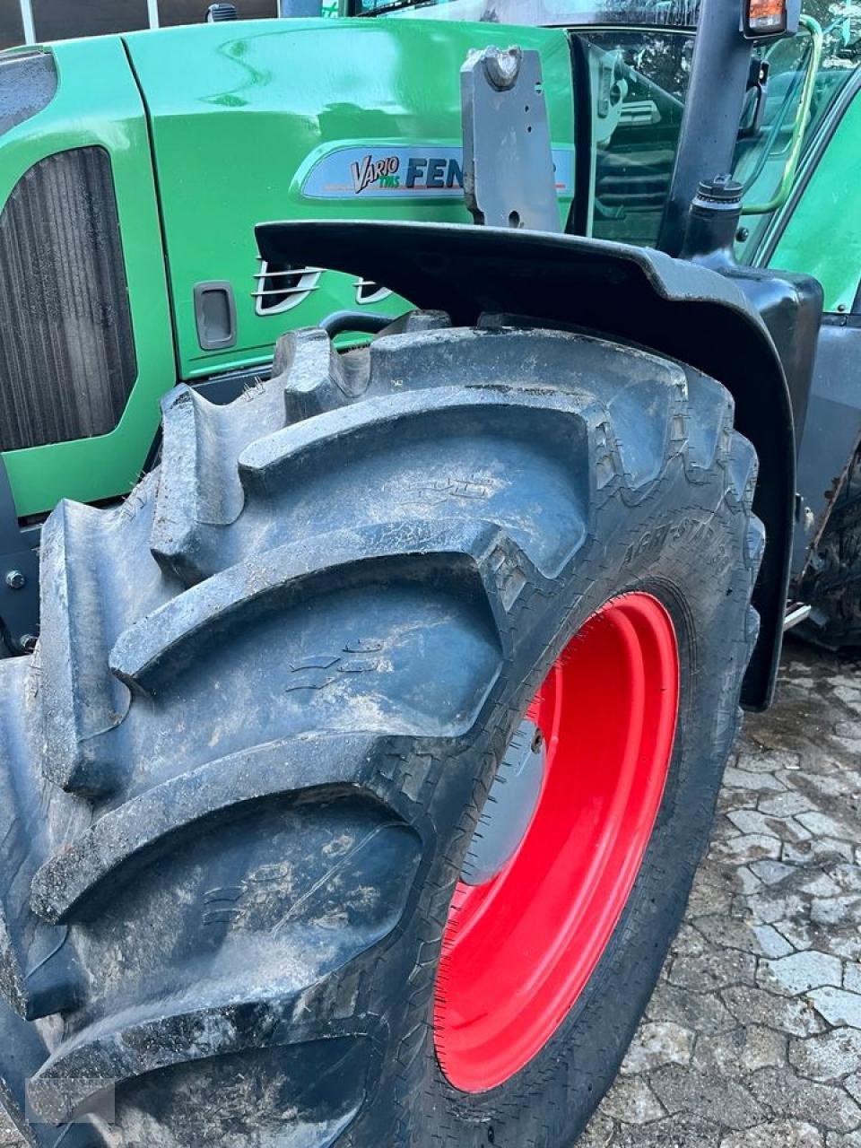 Traktor del tipo Fendt 818 COM2 mit Quicke Q75, Gebrauchtmaschine en Pragsdorf (Imagen 8)