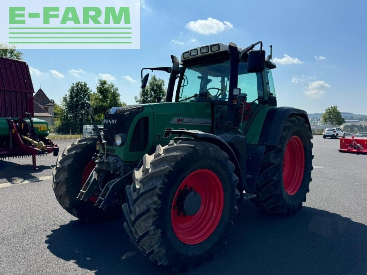 Traktor типа Fendt 818 vario tms ( destockage ), Gebrauchtmaschine в Ytrac (Фотография 2)