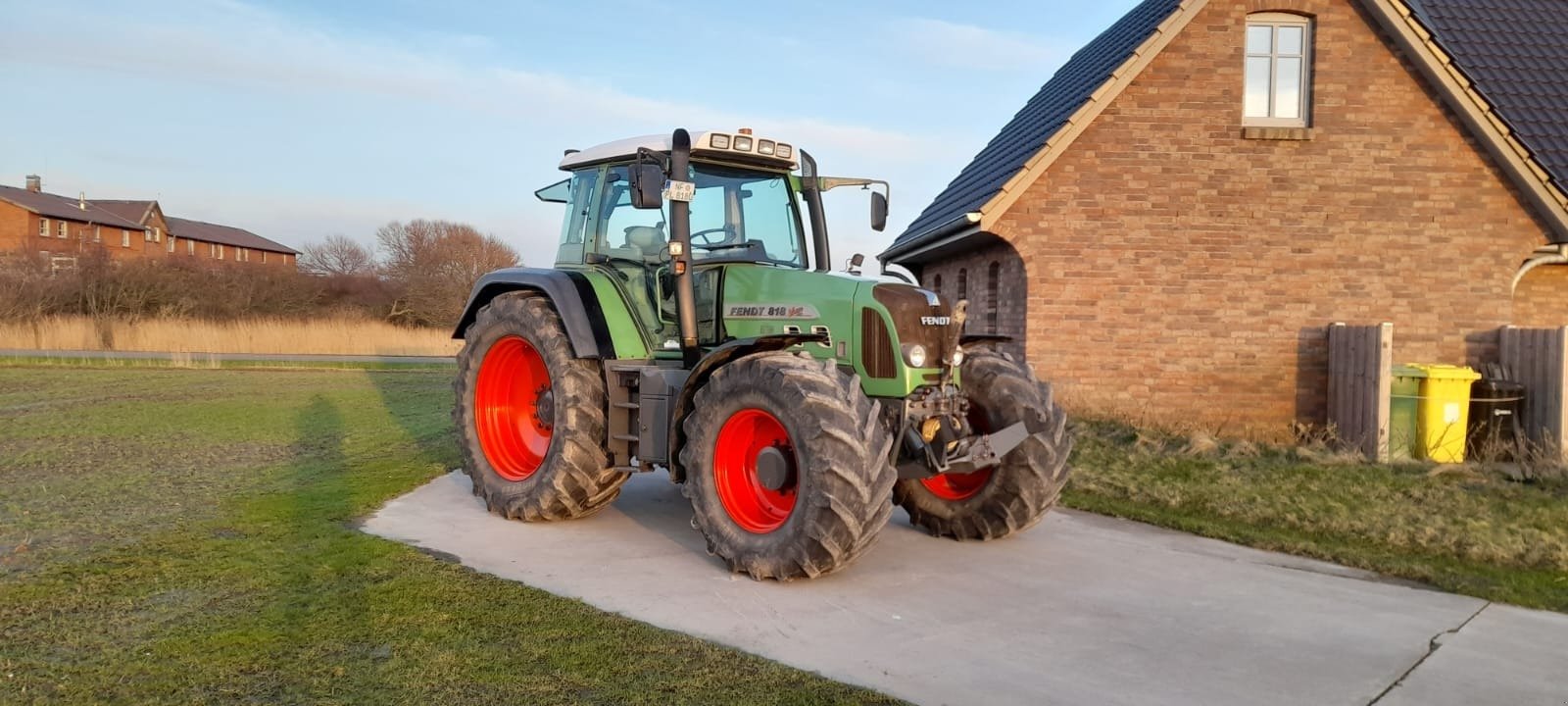 Traktor του τύπου Fendt 818 Vario TMS, Gebrauchtmaschine σε Husum (Φωτογραφία 1)