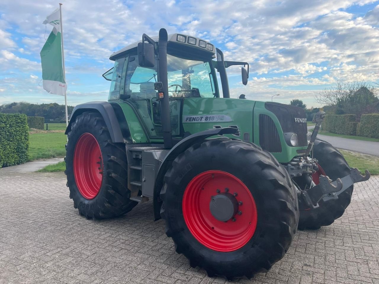 Traktor van het type Fendt 818 Vario tms, Gebrauchtmaschine in Wapenveld (Foto 3)