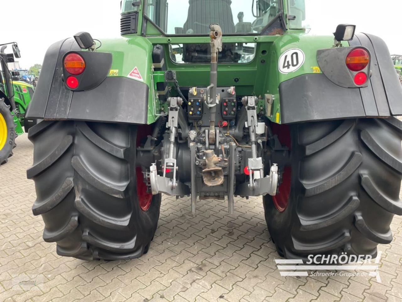 Traktor типа Fendt 818 VARIO TMS, Gebrauchtmaschine в Wildeshausen (Фотография 16)