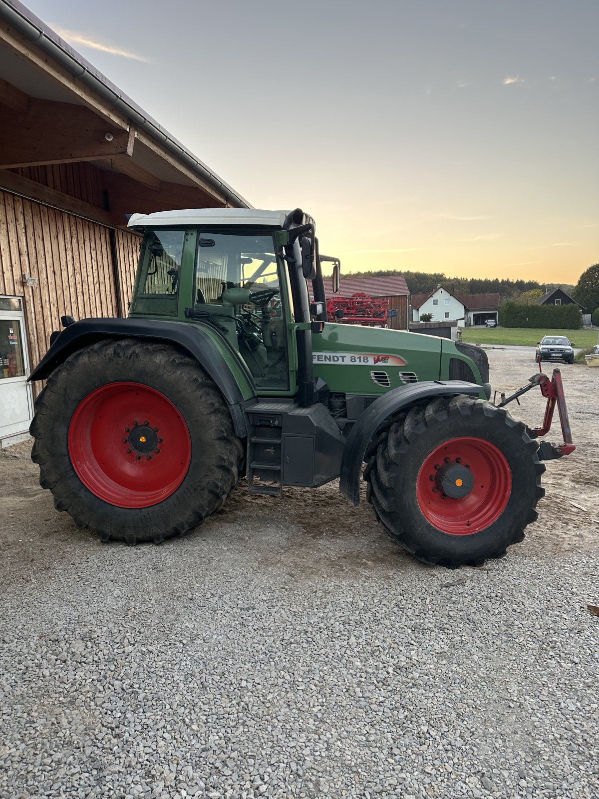 Traktor typu Fendt 818 vario TMS, Gebrauchtmaschine v Beratzhausen (Obrázok 3)