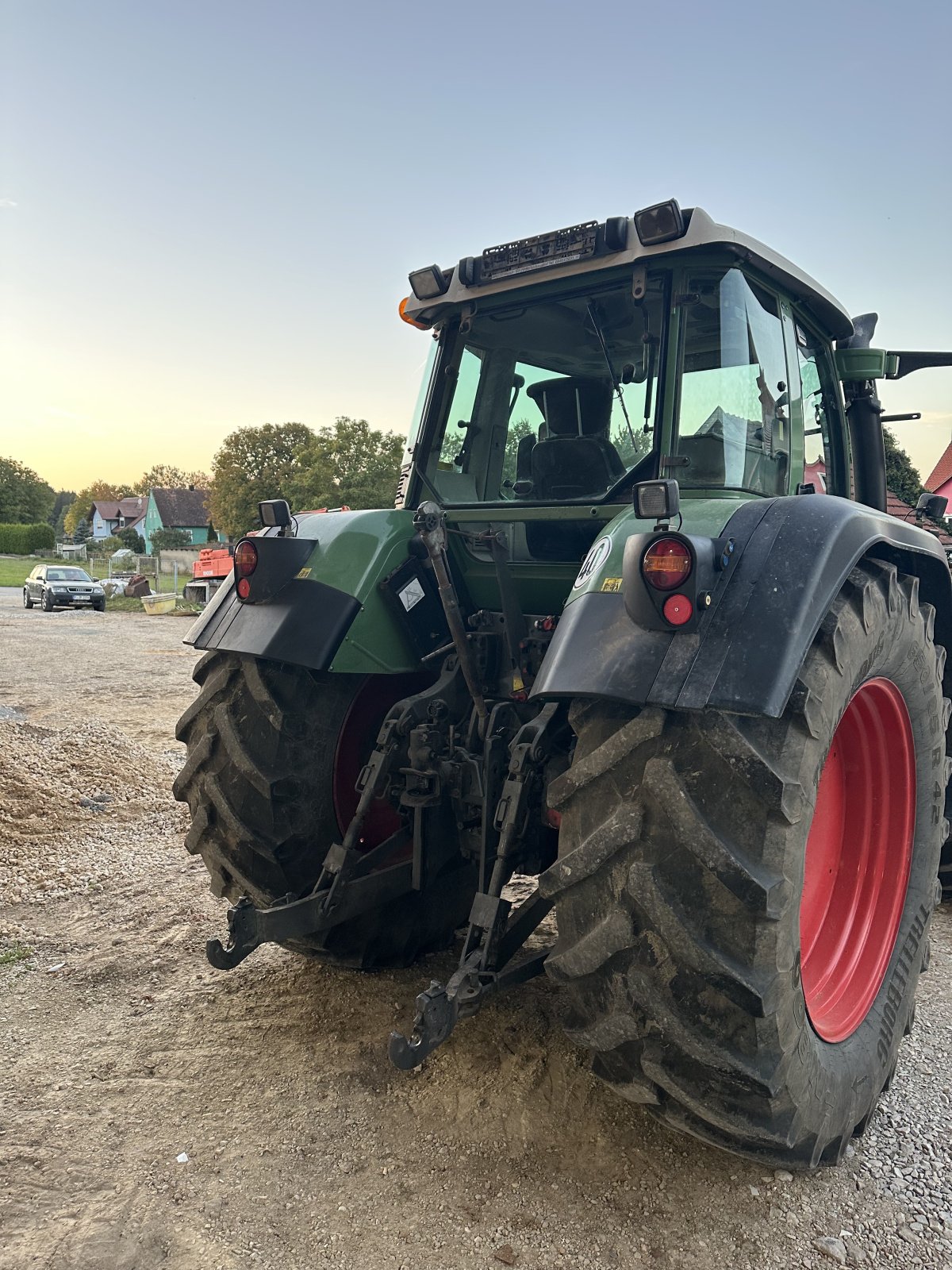 Traktor типа Fendt 818 vario TMS, Gebrauchtmaschine в Beratzhausen (Фотография 4)