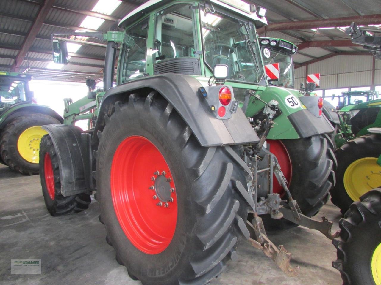 Traktor des Typs Fendt 818 Vario, Gebrauchtmaschine in Bad Wildungen - Wega (Bild 2)