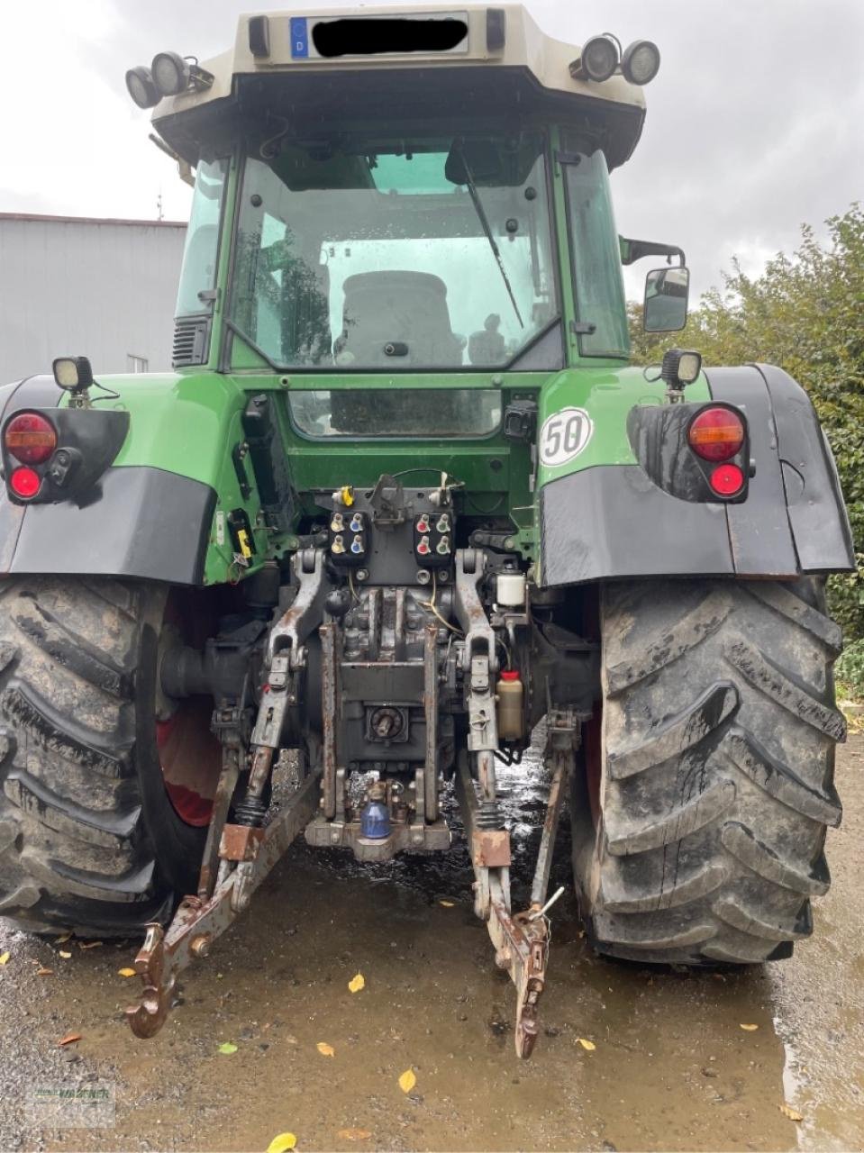 Traktor des Typs Fendt 818 Vario, Gebrauchtmaschine in Bad Wildungen - Wega (Bild 2)