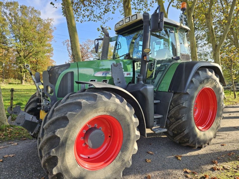 Traktor a típus Fendt 820 Com3 Vario TMS 8700h., Gebrauchtmaschine ekkor: Bergen op Zoom