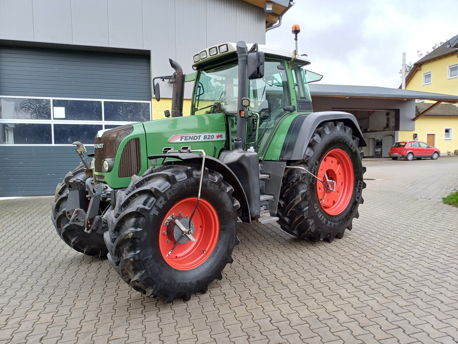 Traktor des Typs Fendt 820 Vario TMS COM3 716 718 818, Gebrauchtmaschine in Tirschenreuth (Bild 1)