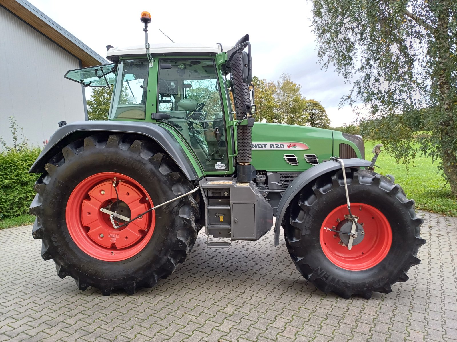 Traktor του τύπου Fendt 820 Vario TMS COM3 716 718 818, Gebrauchtmaschine σε Tirschenreuth (Φωτογραφία 7)