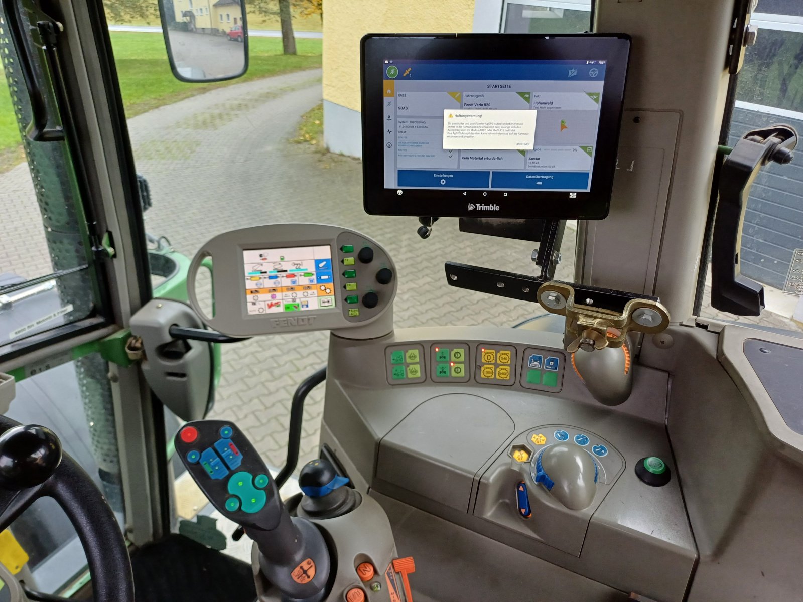 Traktor del tipo Fendt 820 Vario TMS COM3 716 718 818, Gebrauchtmaschine en Tirschenreuth (Imagen 26)