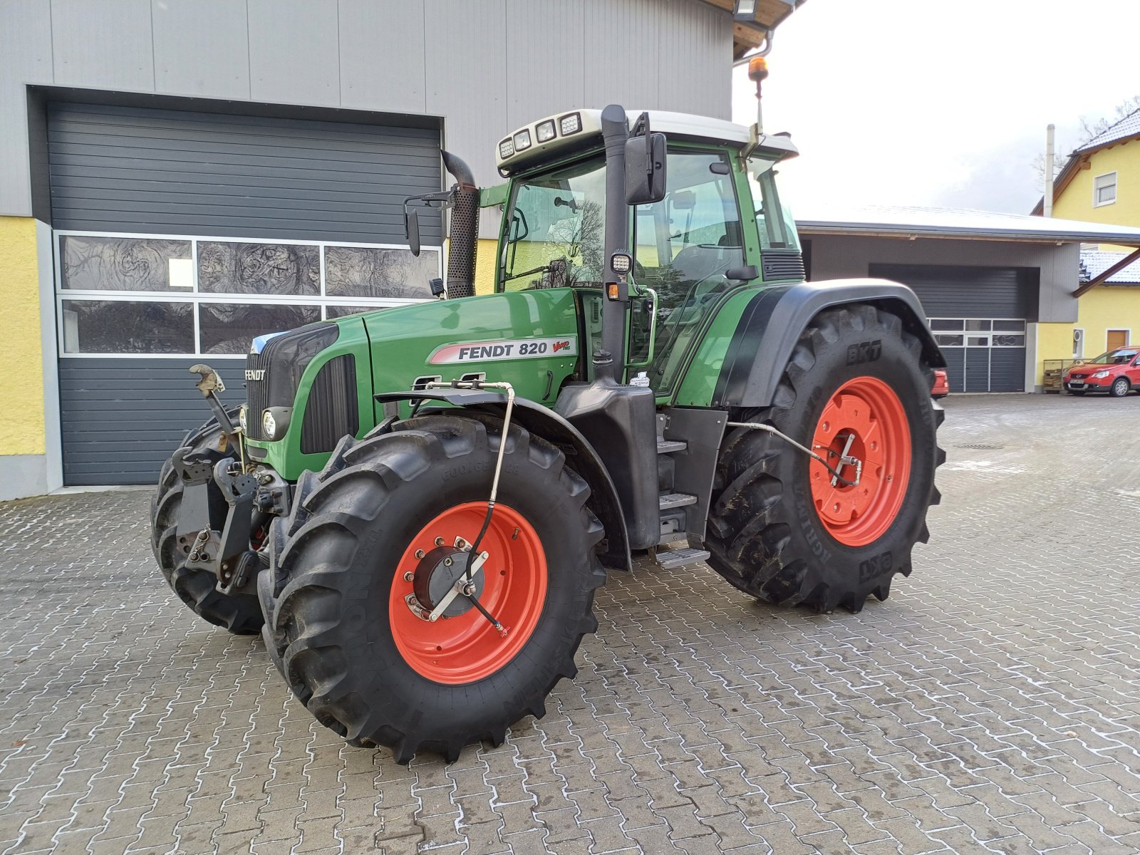 Traktor του τύπου Fendt 820 Vario TMS COM3 716 718 818, Gebrauchtmaschine σε Tirschenreuth (Φωτογραφία 1)