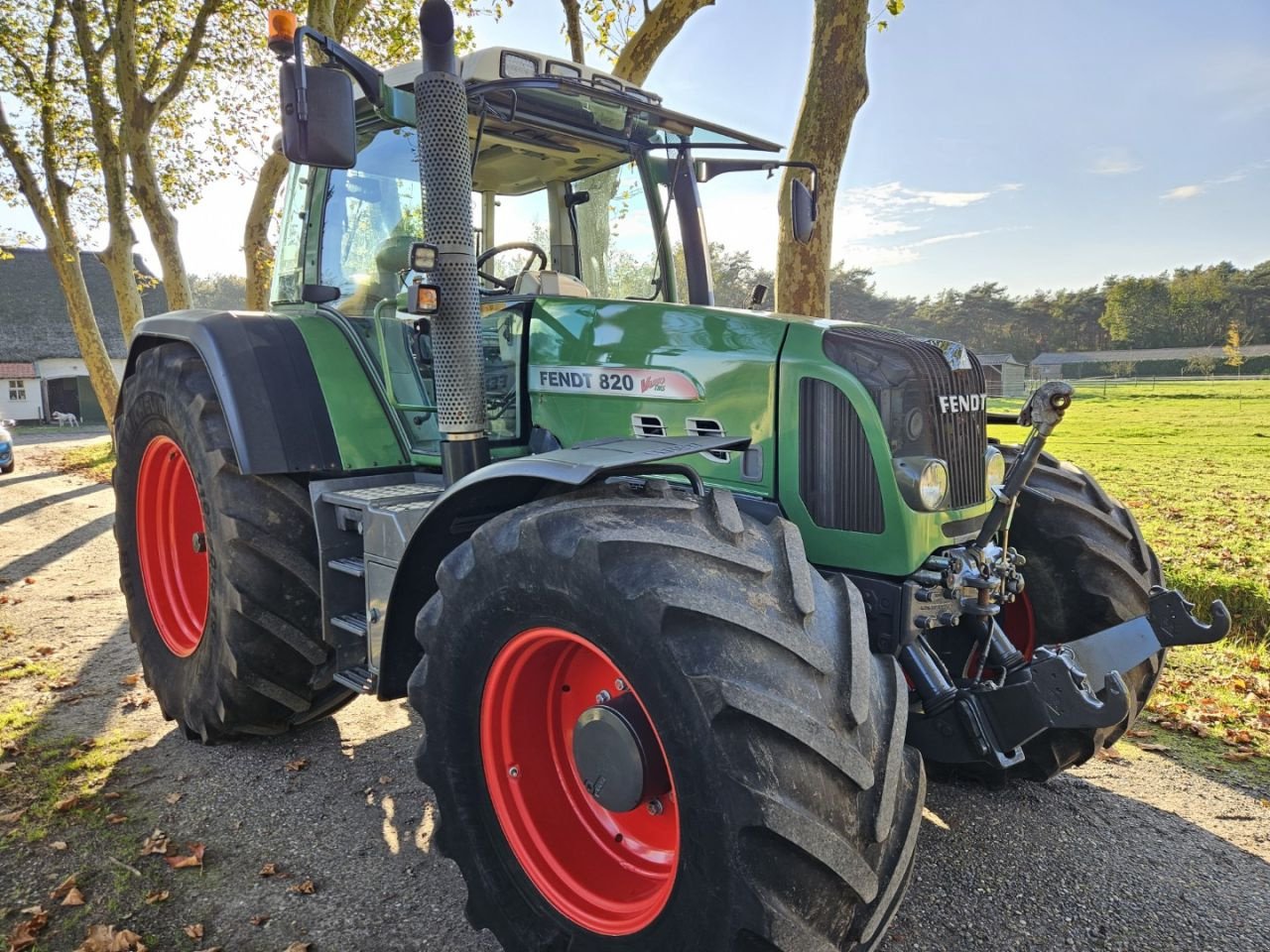 Traktor typu Fendt 820 Vario TMS Com3 7900h., Gebrauchtmaschine v Bergen op Zoom (Obrázek 4)