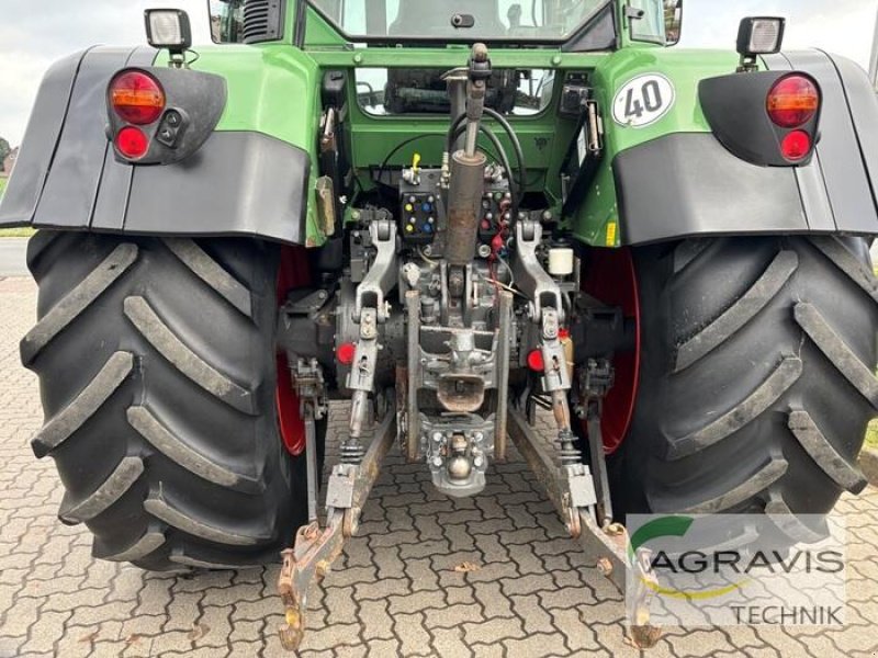 Traktor of the type Fendt 820 VARIO TMS, Gebrauchtmaschine in Barsinghausen-Göxe (Picture 15)