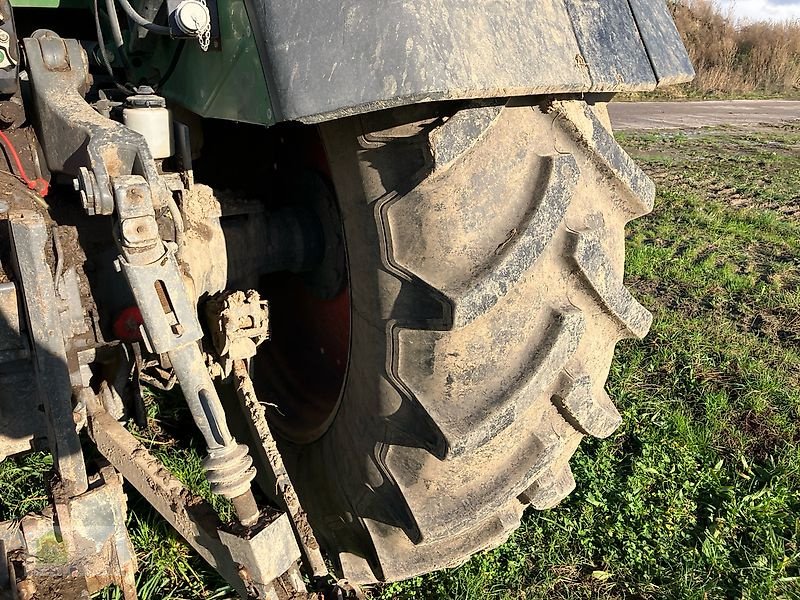 Traktor of the type Fendt 820 Vario TMS, Gebrauchtmaschine in Salsitz (Picture 15)