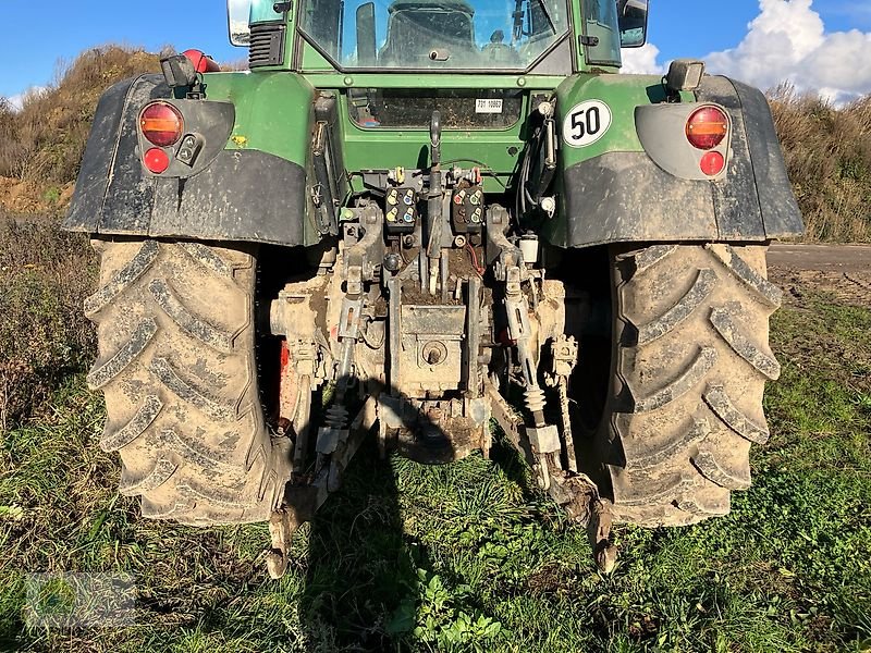 Traktor of the type Fendt 820 Vario TMS, Gebrauchtmaschine in Salsitz (Picture 9)