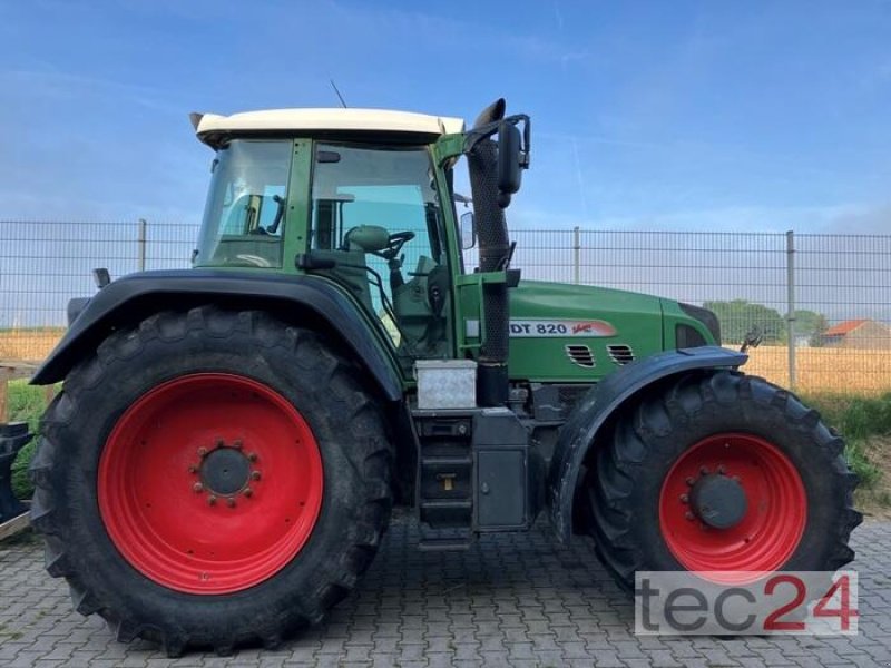 Traktor του τύπου Fendt 820 VARIO TMS, Gebrauchtmaschine σε Brakel (Φωτογραφία 1)