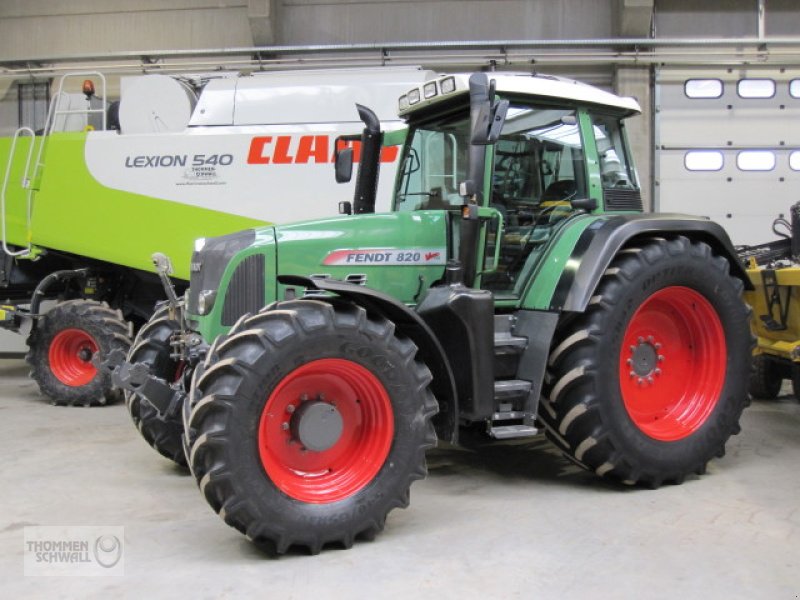 Traktor типа Fendt 820 Vario TMS, Gebrauchtmaschine в Crombach/St.Vith (Фотография 1)