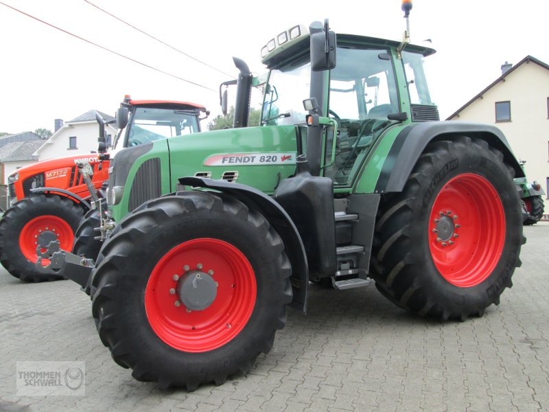 Traktor typu Fendt 820 Vario TMS, Gebrauchtmaschine v Crombach/St.Vith