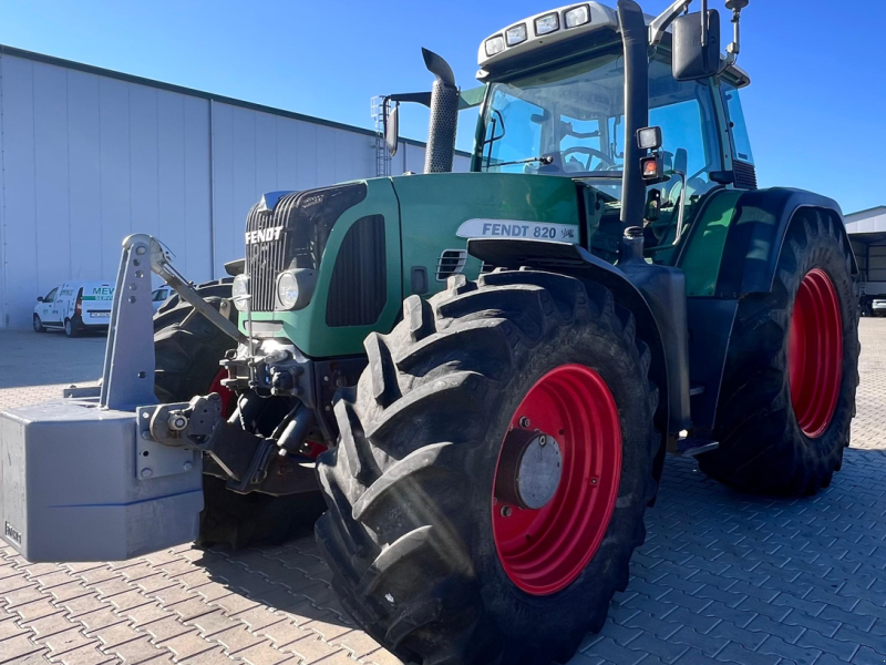 Traktor typu Fendt 820 Vario, Gebrauchtmaschine v Orţişoara (Obrázok 1)