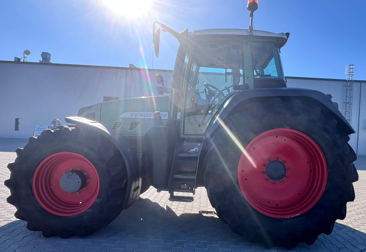 Traktor des Typs Fendt 820 Vario, Gebrauchtmaschine in Orţişoara (Bild 5)