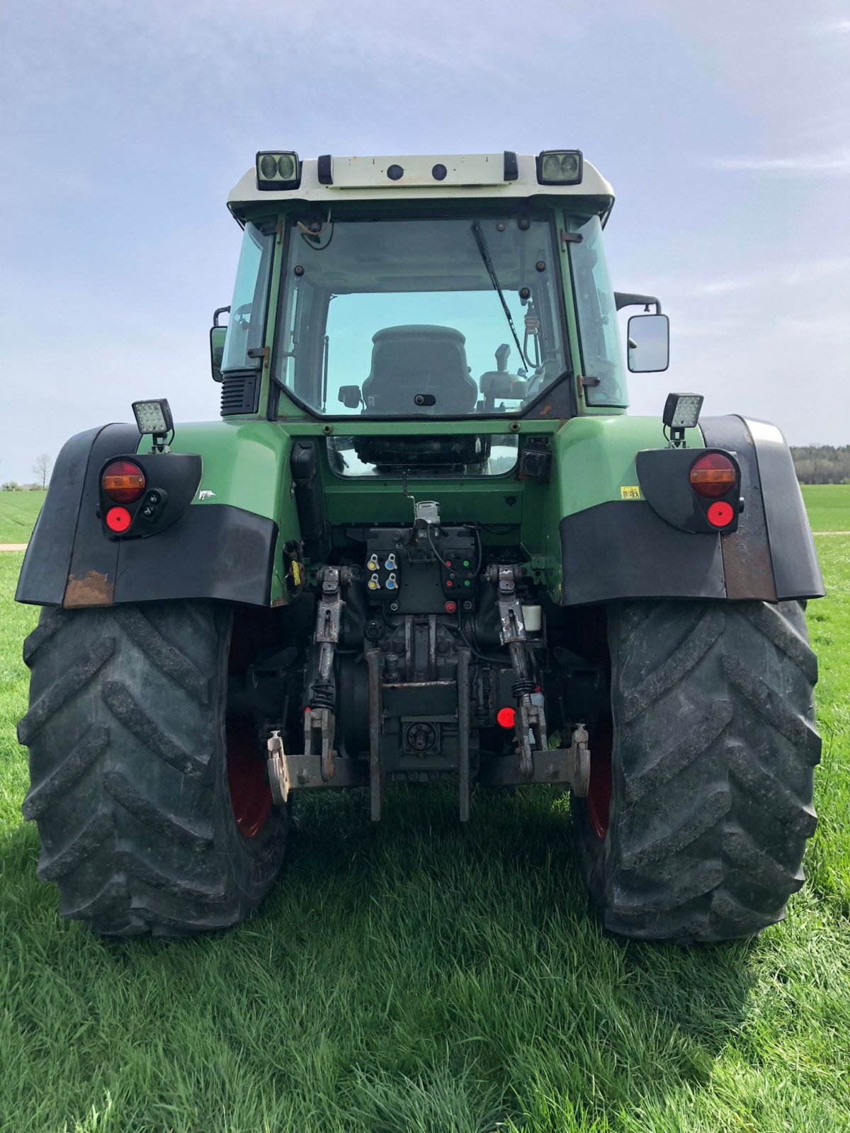 Traktor du type Fendt 820 Vario, Gebrauchtmaschine en Hiltenfingen (Photo 5)