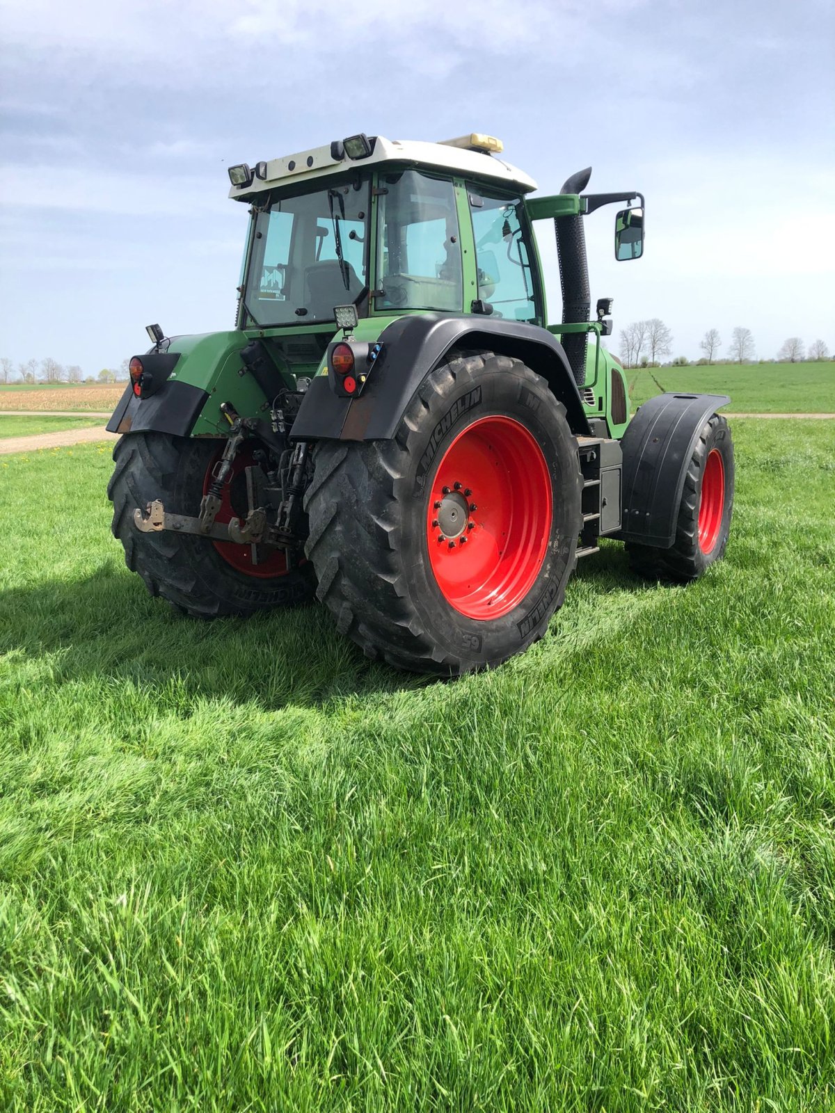 Traktor типа Fendt 820 Vario, Gebrauchtmaschine в Hiltenfingen (Фотография 8)