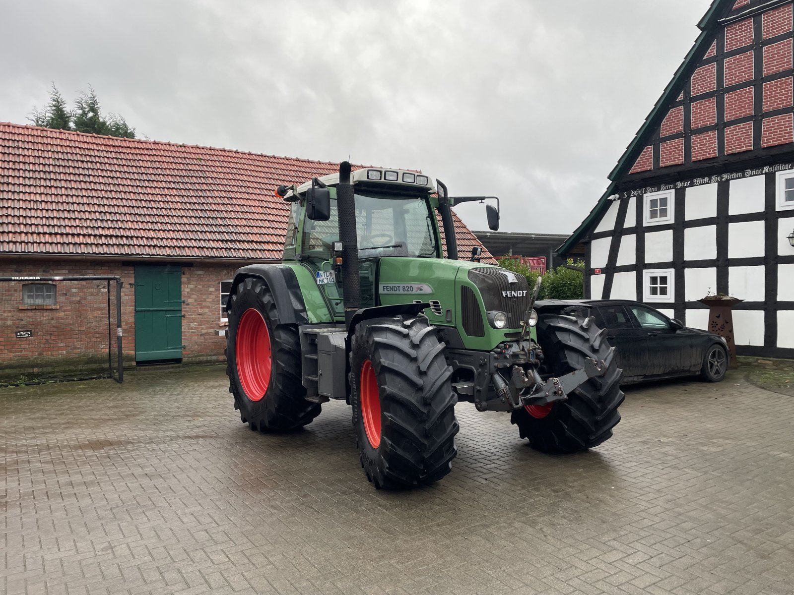 Traktor del tipo Fendt 820 Vario, Gebrauchtmaschine In Hunteburg (Immagine 8)