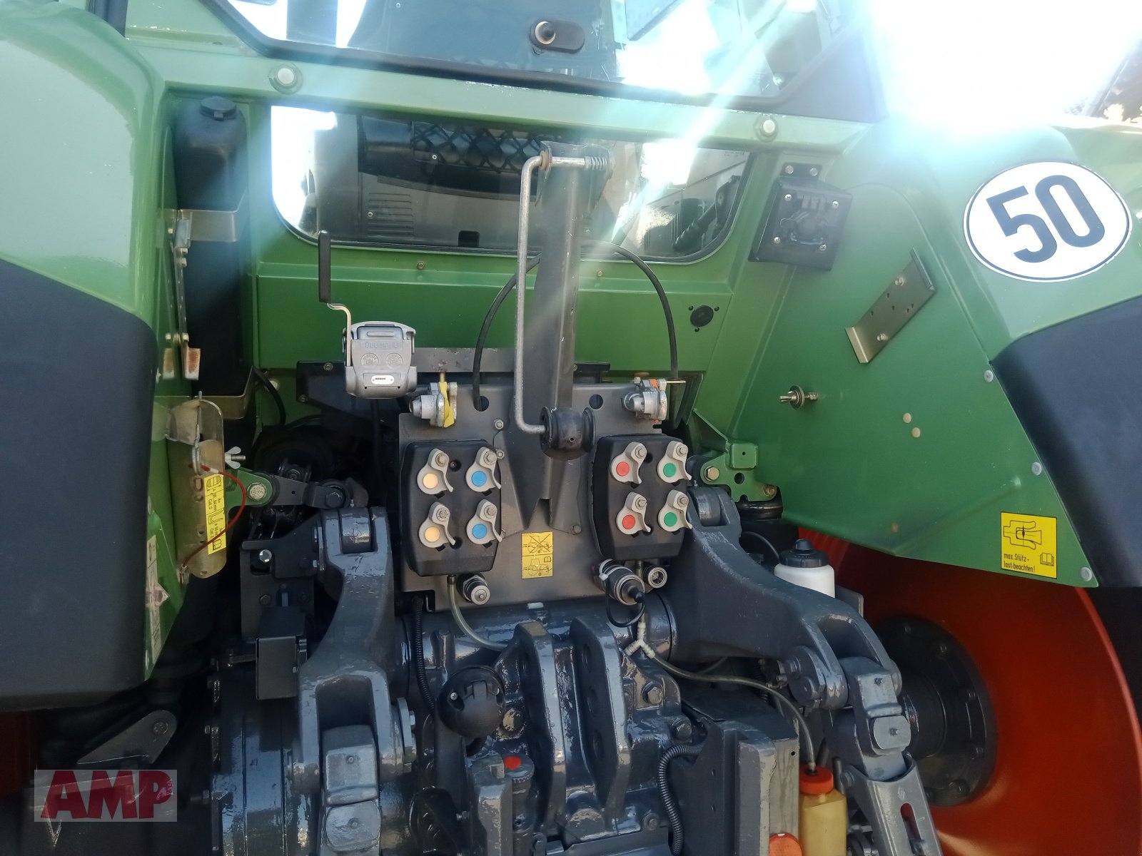 Traktor van het type Fendt 820 Vario, Gebrauchtmaschine in Teising (Foto 4)