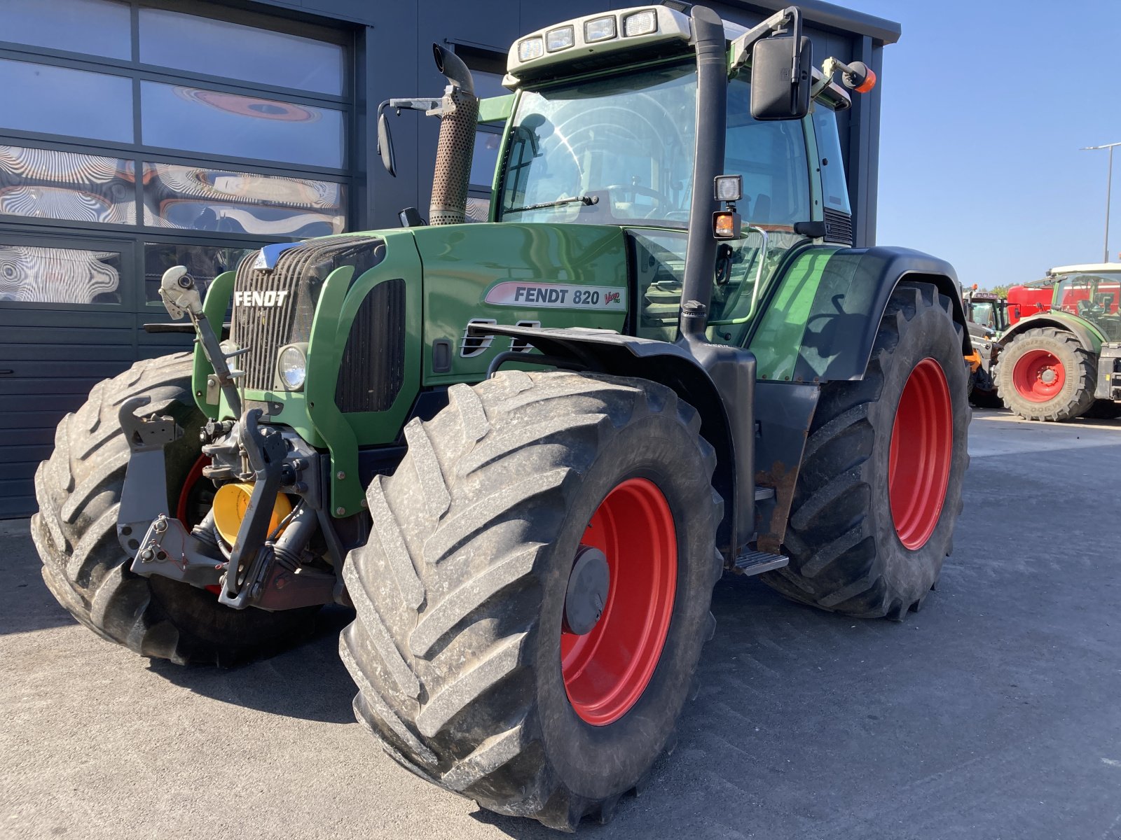 Traktor du type Fendt 820 Vario, Gebrauchtmaschine en Wülfershausen an der Saale (Photo 1)