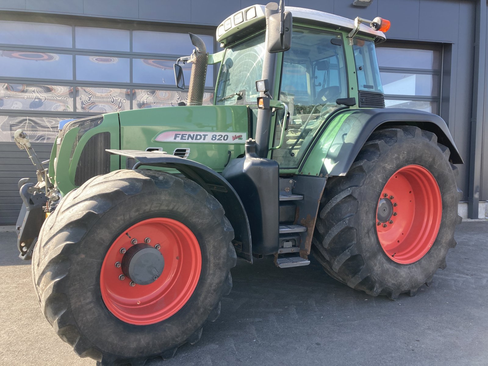 Traktor du type Fendt 820 Vario, Gebrauchtmaschine en Wülfershausen an der Saale (Photo 2)