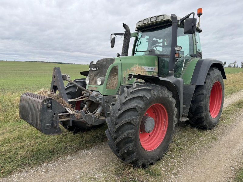 Traktor des Typs Fendt 820 Vario, Gebrauchtmaschine in Könnern (Bild 1)