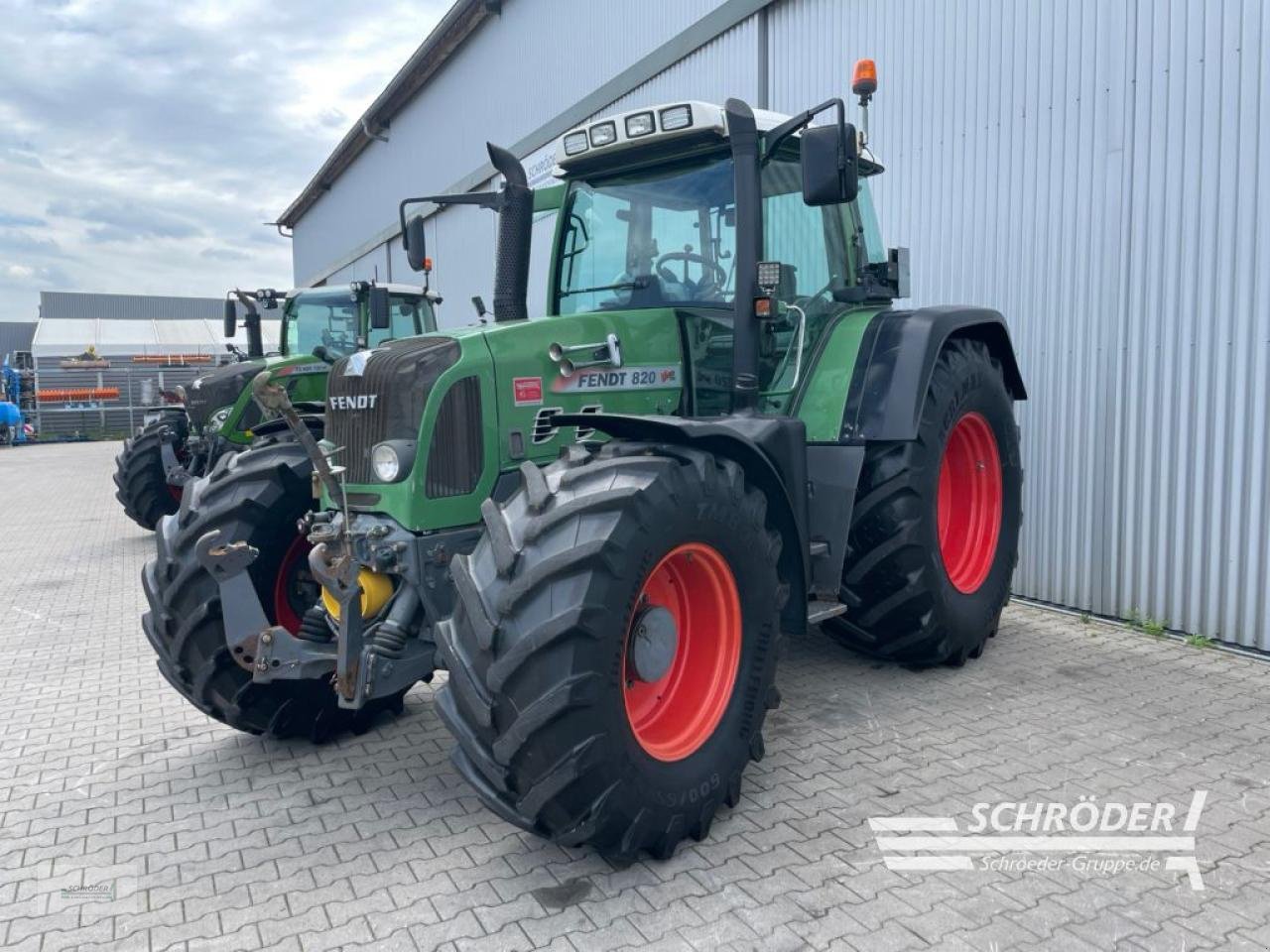 Traktor typu Fendt 820 VARIO, Gebrauchtmaschine v Wildeshausen (Obrázok 5)