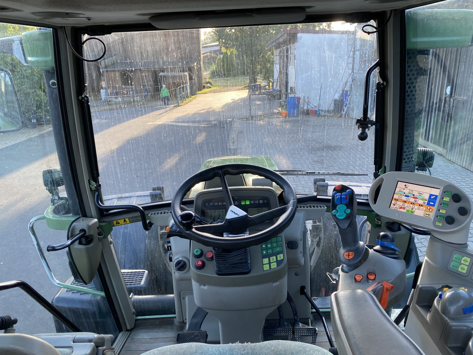 Traktor del tipo Fendt 820 Vario, Gebrauchtmaschine In marktredwitz (Immagine 12)