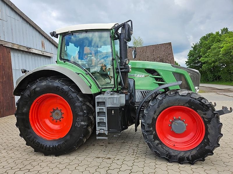 Traktor Türe ait Fendt 822, Gebrauchtmaschine içinde Honigsee (resim 8)