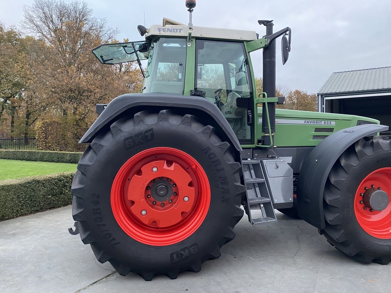 Traktor Türe ait Fendt 822, Gebrauchtmaschine içinde De Mortel (resim 5)