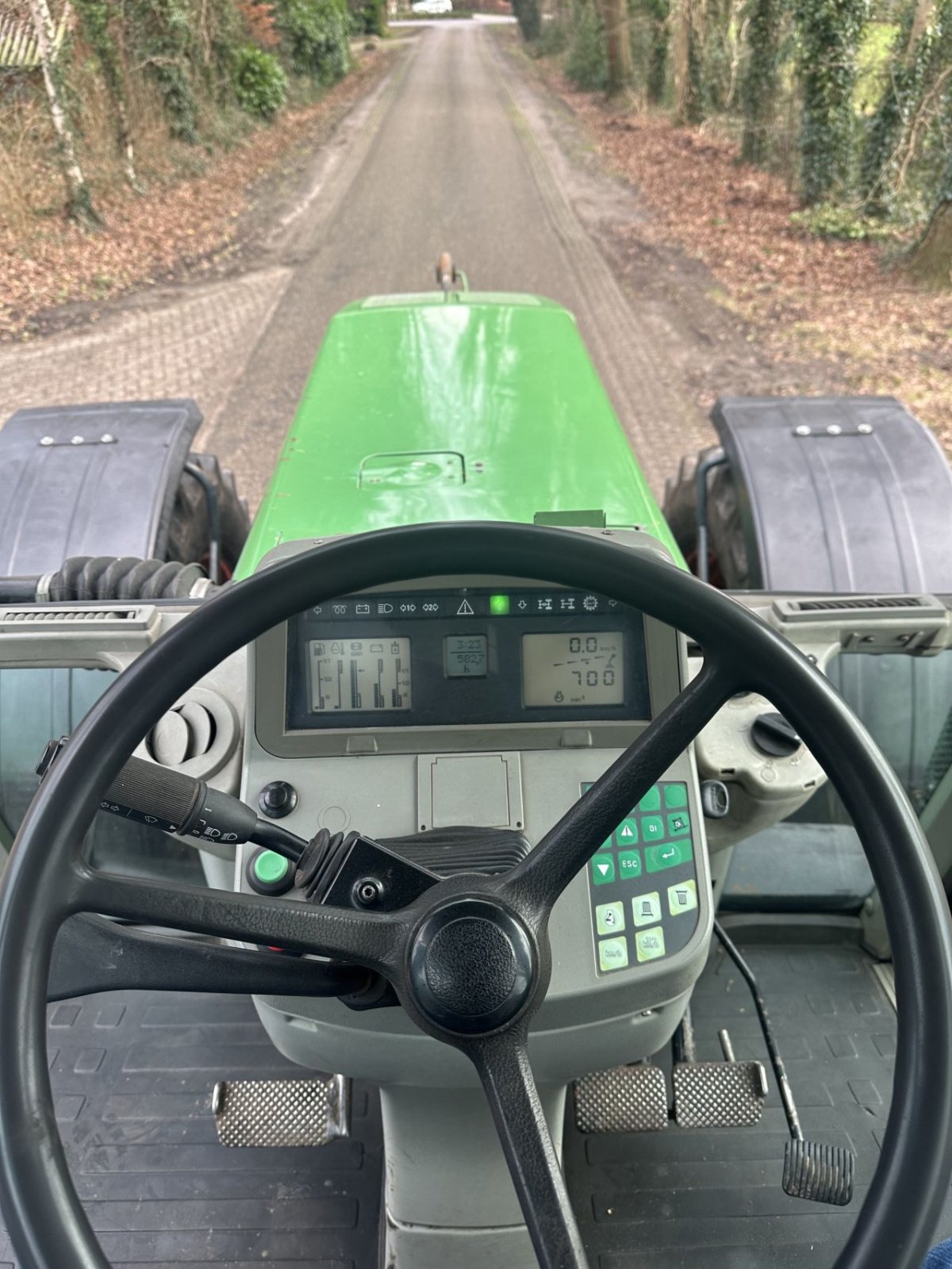 Traktor des Typs Fendt 824 Favorit Turboshift, Gebrauchtmaschine in Rossum (Bild 11)