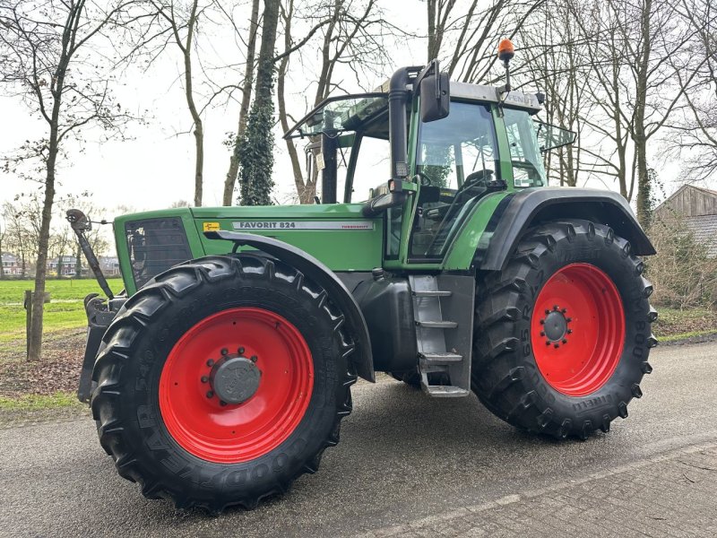 Traktor typu Fendt 824 Favorit Turboshift, Gebrauchtmaschine v Rossum