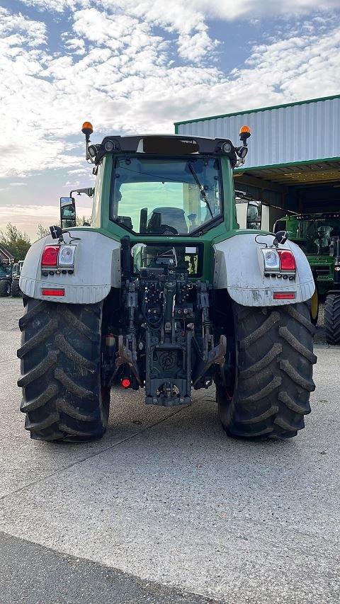 Traktor del tipo Fendt 824 PROFI, Gebrauchtmaschine en BOSC LE HARD (Imagen 4)