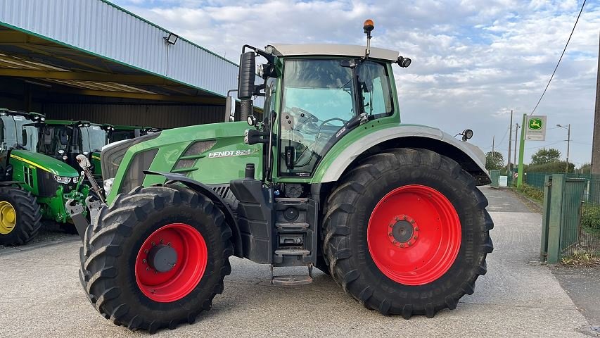 Traktor tip Fendt 824 PROFI, Gebrauchtmaschine in BOSC LE HARD (Poză 1)