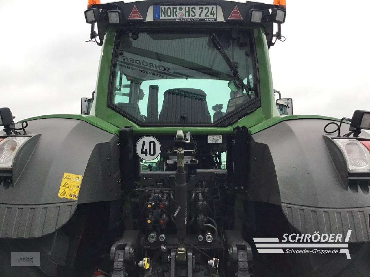 Traktor typu Fendt 824 S4 PROFI PLUS, Gebrauchtmaschine v Wildeshausen (Obrázek 20)