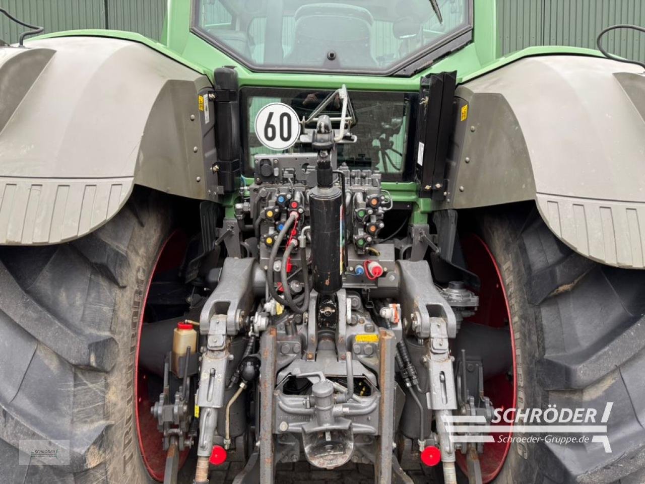 Traktor типа Fendt 824 SCR PROFI PLUS, Gebrauchtmaschine в Twistringen (Фотография 7)