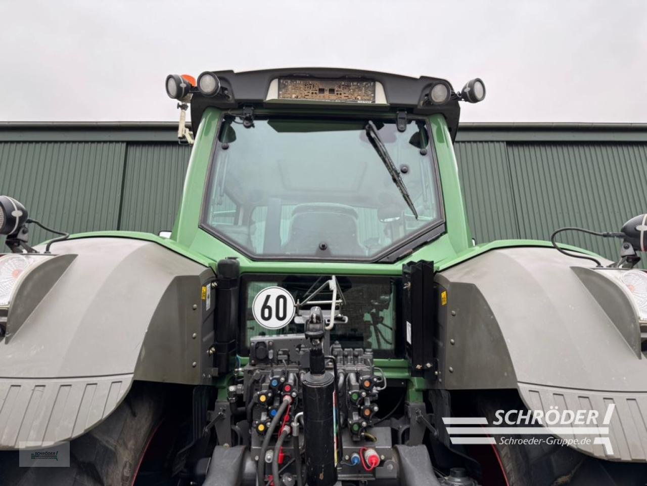 Traktor типа Fendt 824 SCR PROFI PLUS, Gebrauchtmaschine в Twistringen (Фотография 8)